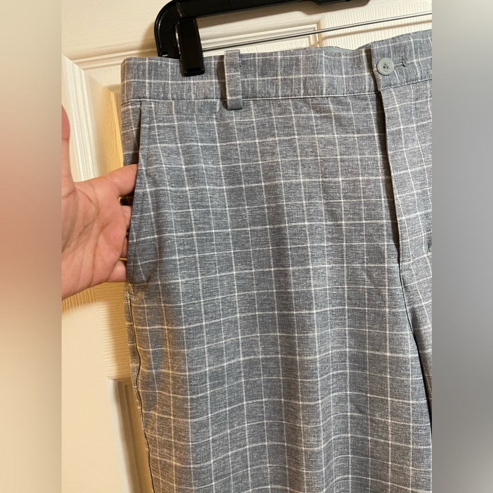 NIKE GOLF PLAID 5 POCKETS DRI-FIT PERFORMANCE SHORTS GRAY MEN'S SIZE 34 - Picture 2 of 8